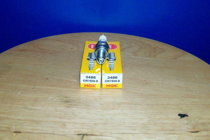 Set of 2 ngk 3486    cr7eh-9 spark plugs
