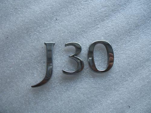1994 infiniti j30 rear trunk chrome emblem logo 94
