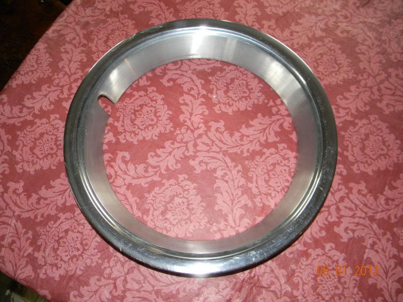 Buy DODGE / PLYMOUTH CHROME WHEEL TRIM RING 14" in Ludlow, Massachusetts, US, for US 8.00