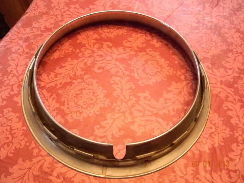 Buy DODGE / PLYMOUTH CHROME WHEEL TRIM RING 14" in Ludlow, Massachusetts, US, for US 8.00