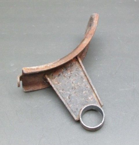 Arctic cat zl 600 efi ss 2003 expansion chamber mounting bracket