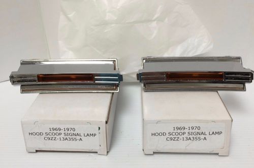 New one pair c9zz-13a355-a 1969 1970 mustang hood scoop turn signal lamps