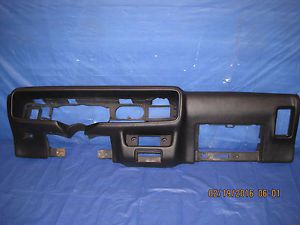 1978 1979 1980 1981 firebird/trans am black dash with dash cap save $$$$$$$$$$