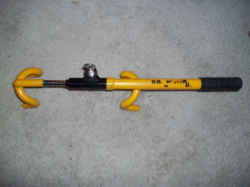 &#034;dr. hook&#034; steering wheel lock like new as pictured