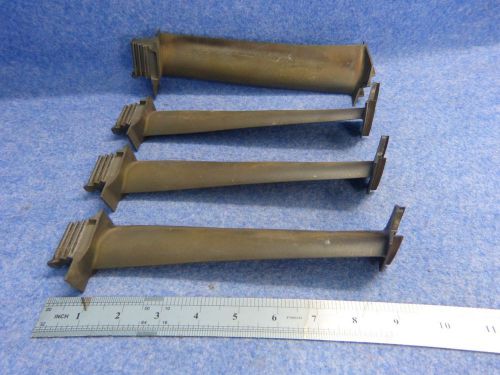 Lot of 4 aviation turbine engine blades only for collectors