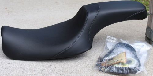 52849-04 nos original harley sidekick seat fits 2004-later sportster (u-1472)