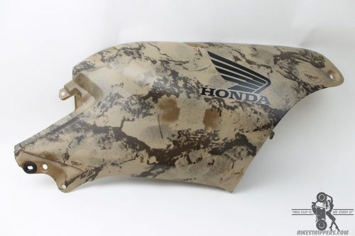 06-07 honda trx500    camouflage right tank side cover  83500-hpo-a000  *mint*