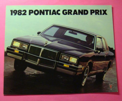 1982 pontiac grand prix showroom sales brochure..12 pages