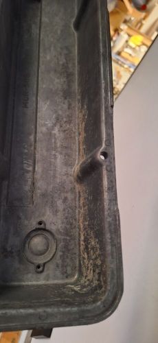 M/t old school sbc 350 valve covers, aluminum, no cracks cleaned,need polished