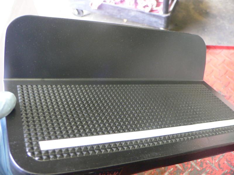 Kodiak kwikee sidewinder power step new replacement driver's step pn 950550304