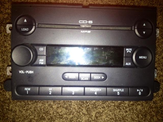 Ford factory in-dash radio 6-cd changer  mp34