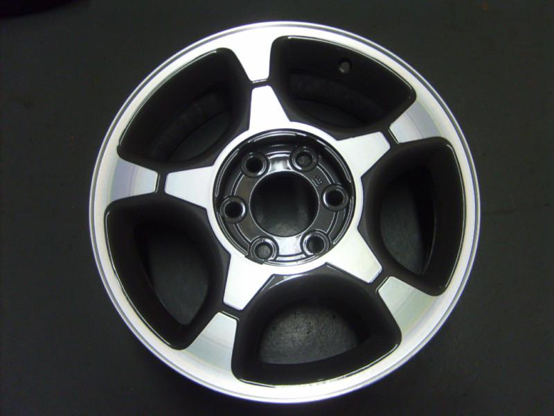 2004-2009 chevrolet trailblazer wheel, 17x7, 5 spoke