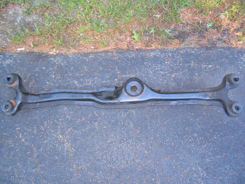  vw 1996   passat vr6  engine carrier 3a0-199-199  item 1 and 4 of item 2