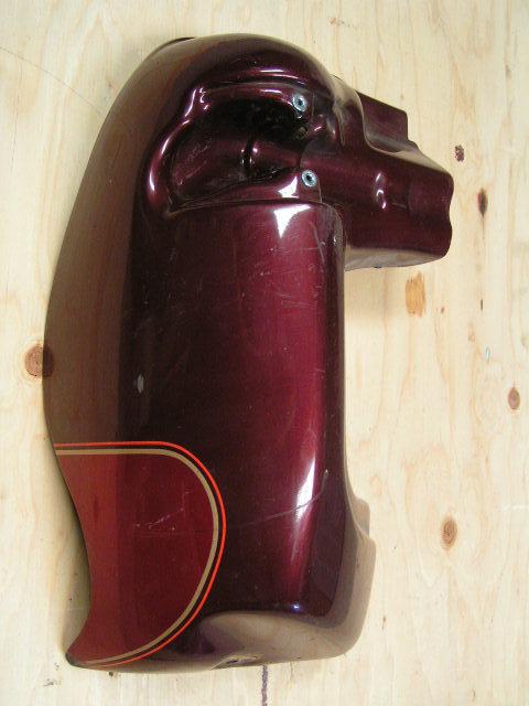 Rh legshield from flhtcu 