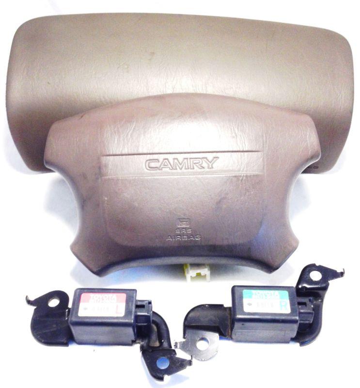 94 95 96 toyota camrytan srs airbag set  with left & right sensors