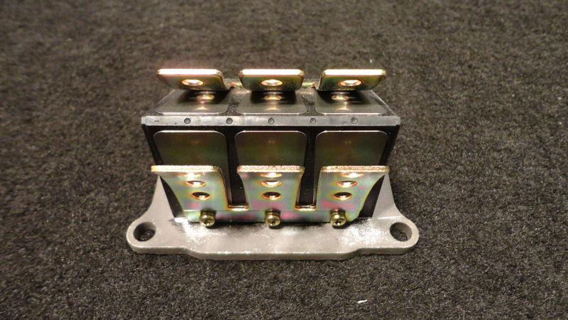 Reed block#3a3-02100-0 nissan/tohatsu 2002& earlier, 2003-11 boat outboard motor