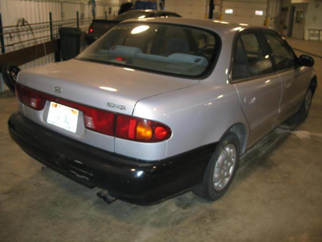 1996 fits hyundai sonata inner trunk tail light lamp