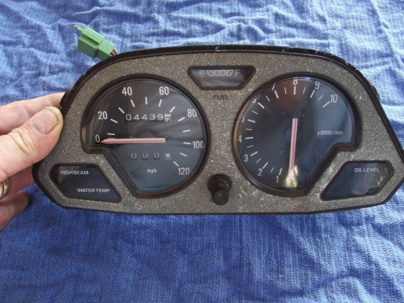 1997 yamaha venture 600 touring speedo/tach guage