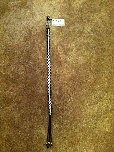 Black And White Skull Paracord Get Back Whip 34