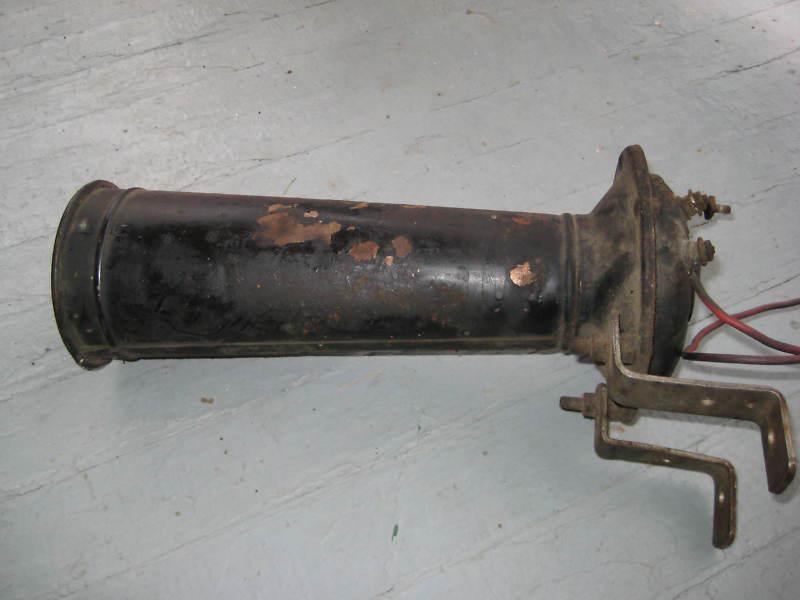 Vintage 1930s horn - works well - no reserve