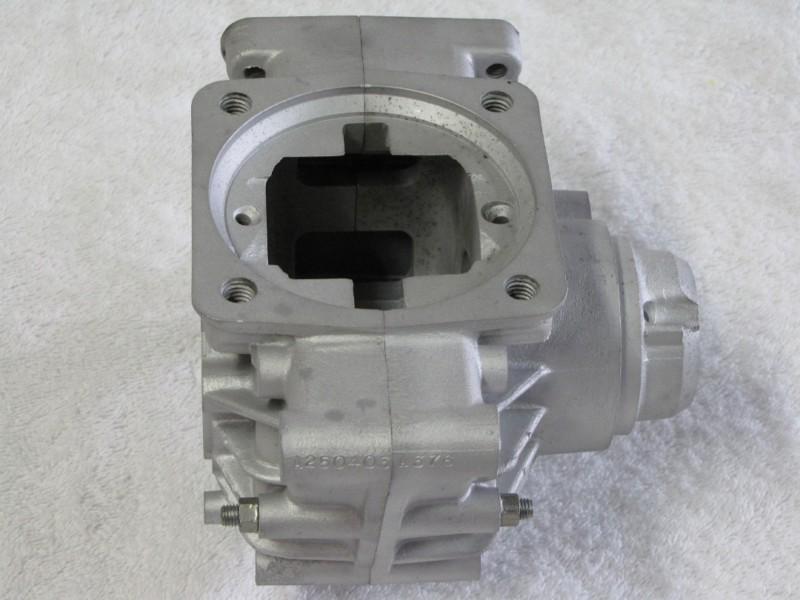 Ajs stormer 370 engine cases, matched pair for y5 or y50