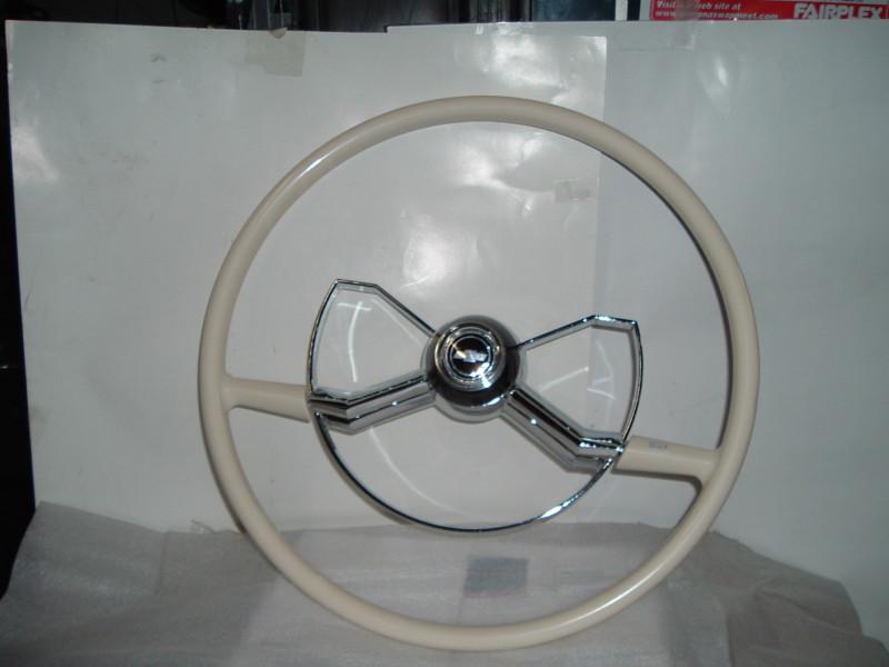 Butterfiy steering wheel white chevy  1949,50,51,52