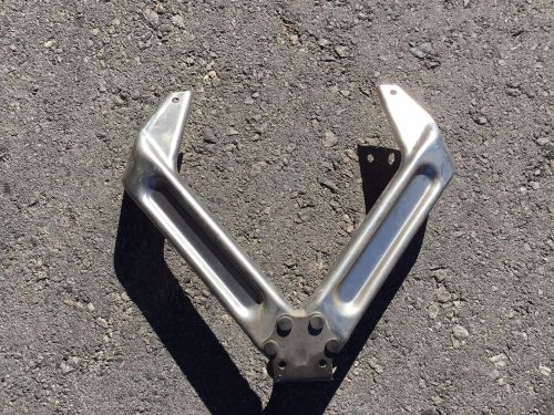 Yamaha sx viper 700 front bumper bracket 8ek-21959-00-00