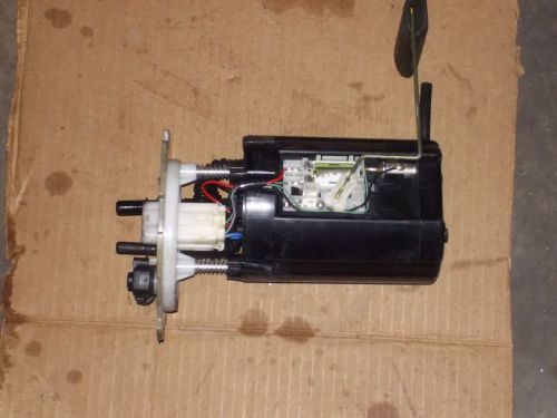 05  suzuki verona 2.5l 6cyl engine motor starter oem 15798