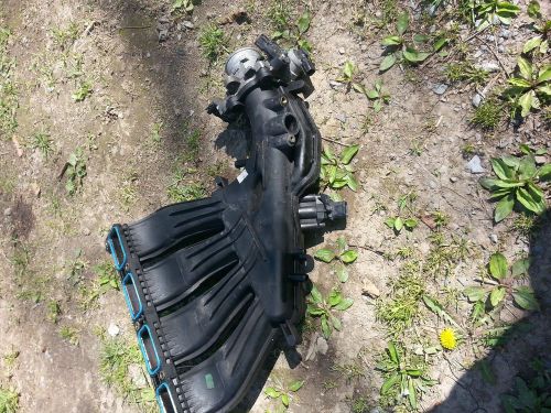 Intake manifold upper fits 05-07 chrysler pt cruiser 2.4l-l4 w/throttle body