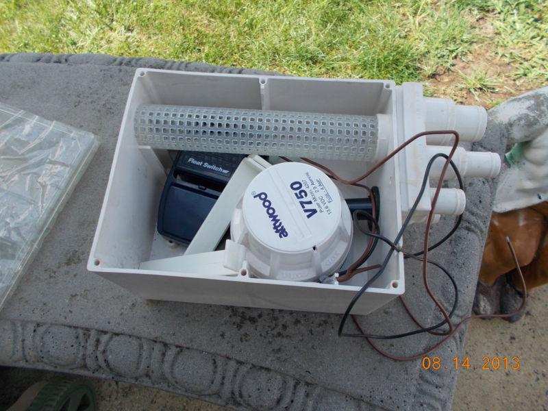 Shower sump assembly