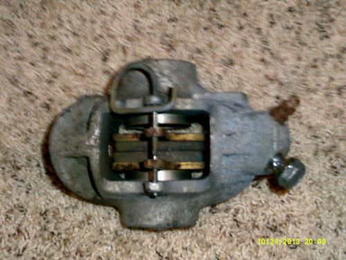 Polaris iq 800 brake caliper