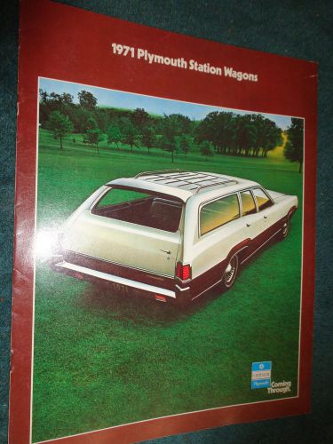 1971 plymouth station wagon sales catalog / original 14 page dealer brochure