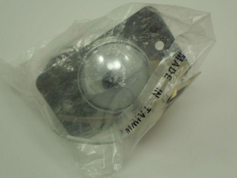 Find Universal Courtesy Light Part180312/14900 in Tujunga, California