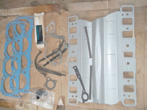 Nos 1977 cadillac all 350 engine overhaul gaskets as shown 0.010 557857 - spares