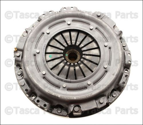 Brand new genuine oem clutch pressure plate and disc kit caliber compass patriot