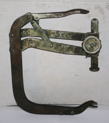 K-d mfg co. cam type valve compressor tool no.380 with curved jaw