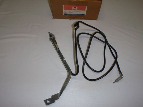 Nos gm delco antenna cable &amp; bracket 1985-1991 oldsmobile calais # 25518631