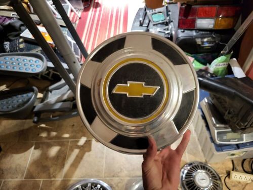 1973 74 75 76 78 79 80 CHEVROLET WHEEL RIM CENTER DOG DISH CAP OEM K10 12" SINGL, US $10.20, image 2