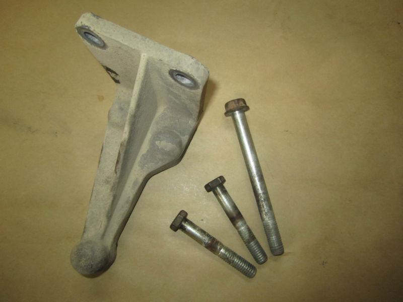 Find Jeep YJ 9197 Wrangler ALTERNATOR BRACKET Lower 4.0 6 Cyl in