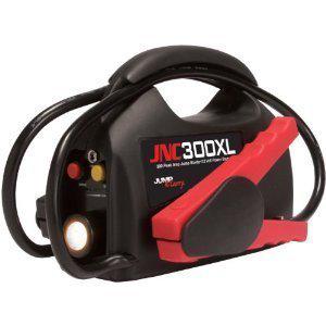 Jump-n-carry jnc300xl 900 peak amp ultraportable 12-volt jump starter with light