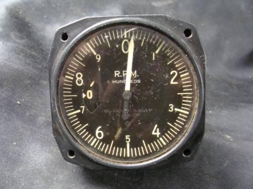 Vintage pioneer inst. wwii aircraft mark v tachometer indicator u.s navy bu aero