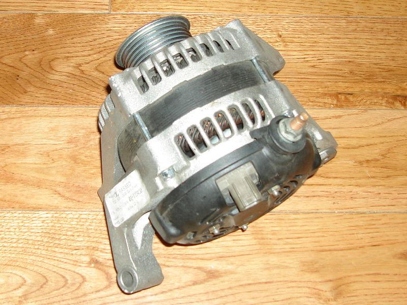 99-04 jeep grand cherokee alternator & pulley 136 amp 4.7l p/n a2912