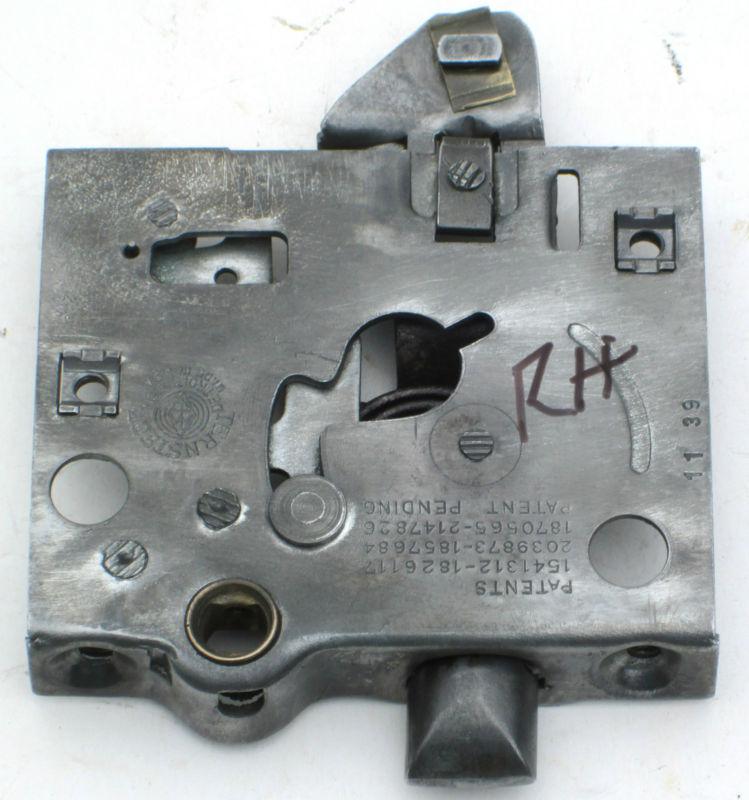 1940 chevy sedan / coupe door latch / passenger side / original / rat rod