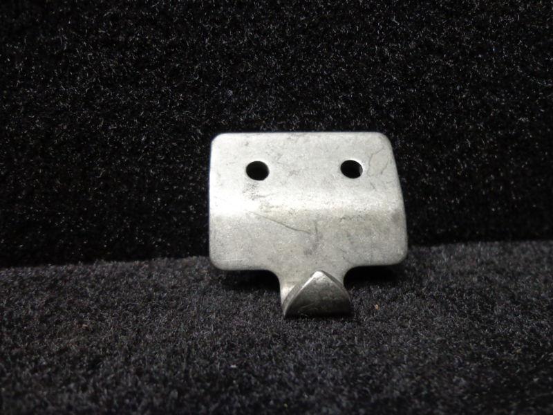 Mercury cowl latch hinge #89584 marine 1980/1982-83 18/25hp outboard motor #3