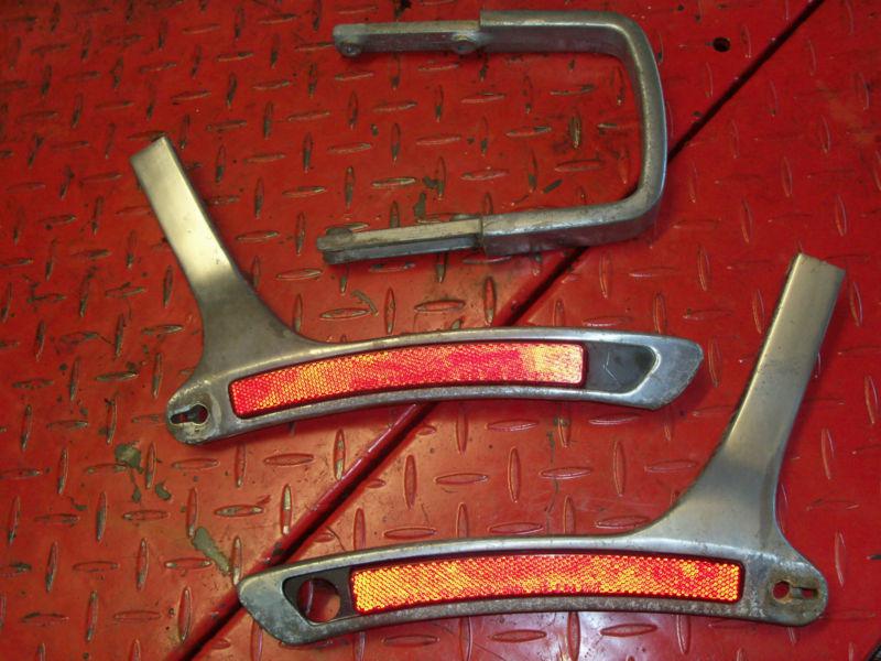 Honda v 45 magna / vf 750 c & vf 700c grab rail / back rest / sissy bar 77340- 