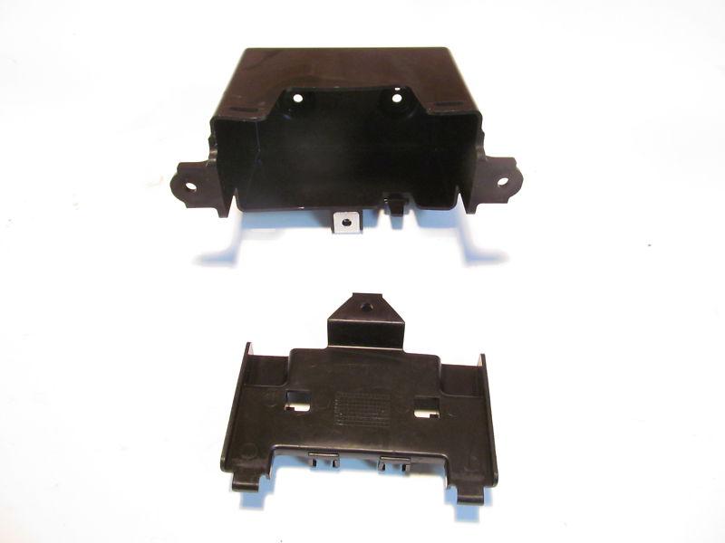 Kawasaki ninja 250 ex250 ex 250 2012 12 battery tray w lid / battery box 139664