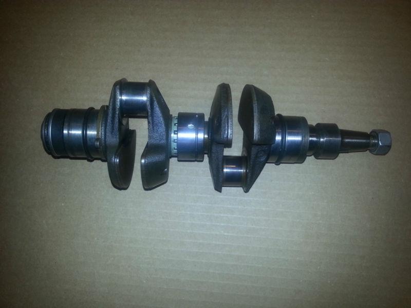 Johnson evinrude omc crankshaft  25 hp 383182 *no reserve*