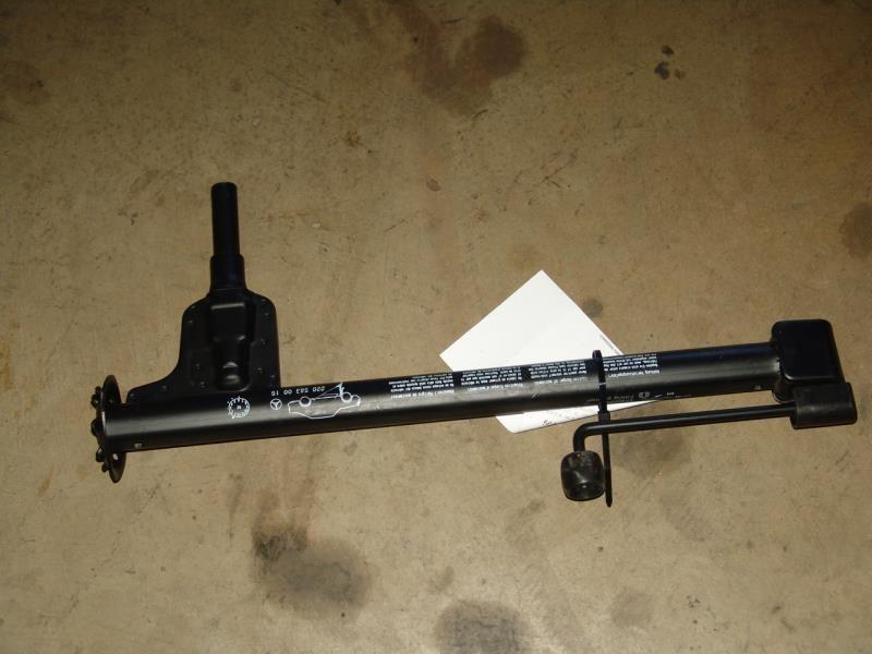 Find 02 MERCEDES CL500 CL55 EMERGENCY SPARE TIRE JACK HANDLE BLACK