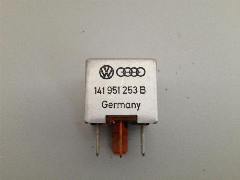 Find PORSCHE 944 951 IGNITION RELAY in San Diego, California, US, for