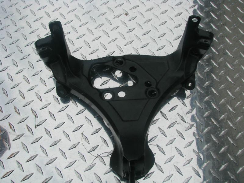 04-06 yamaha r1 fairing stay    #868mw 